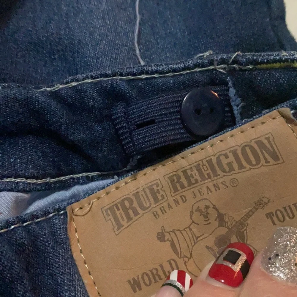 True Religion Jean Shorts // Toddler SZ 4 - Picture 7 of 10